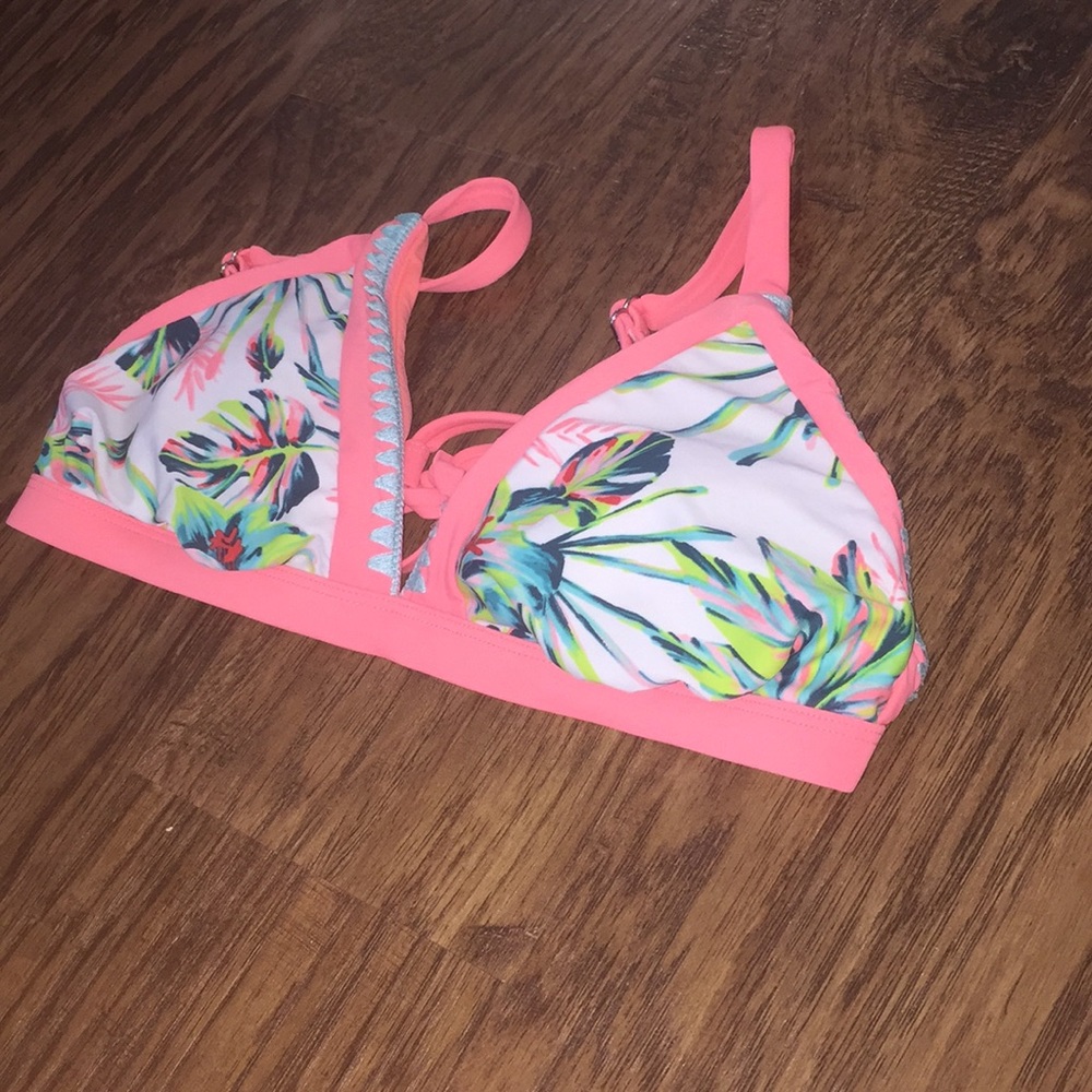 Swim suit top